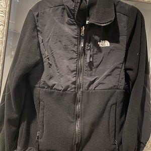 Northface jacket, size large- fits like a medium